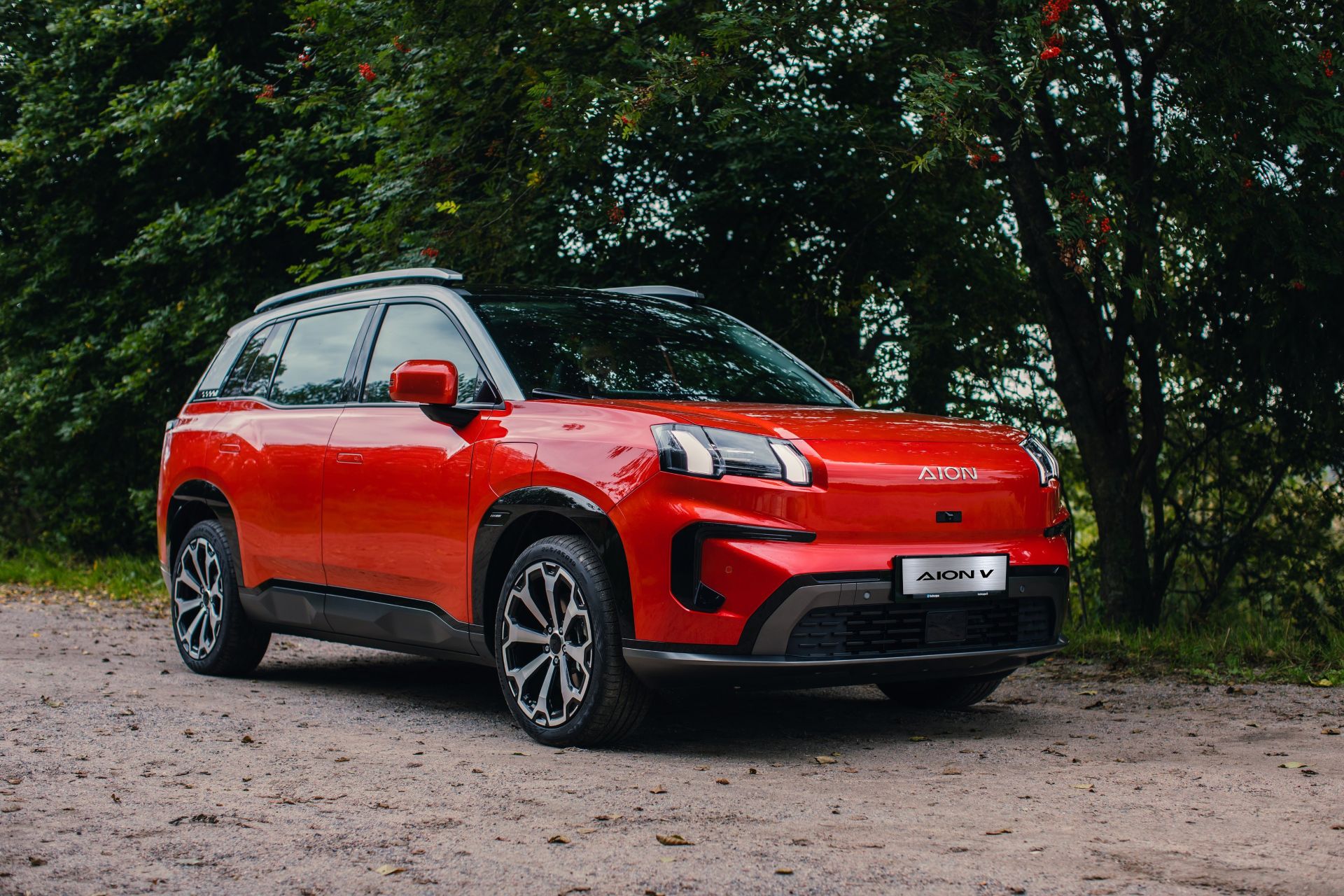 AION avaa liikkeet Helsingissä ja Espoossa – AION V saapuu Suomen markkinoille